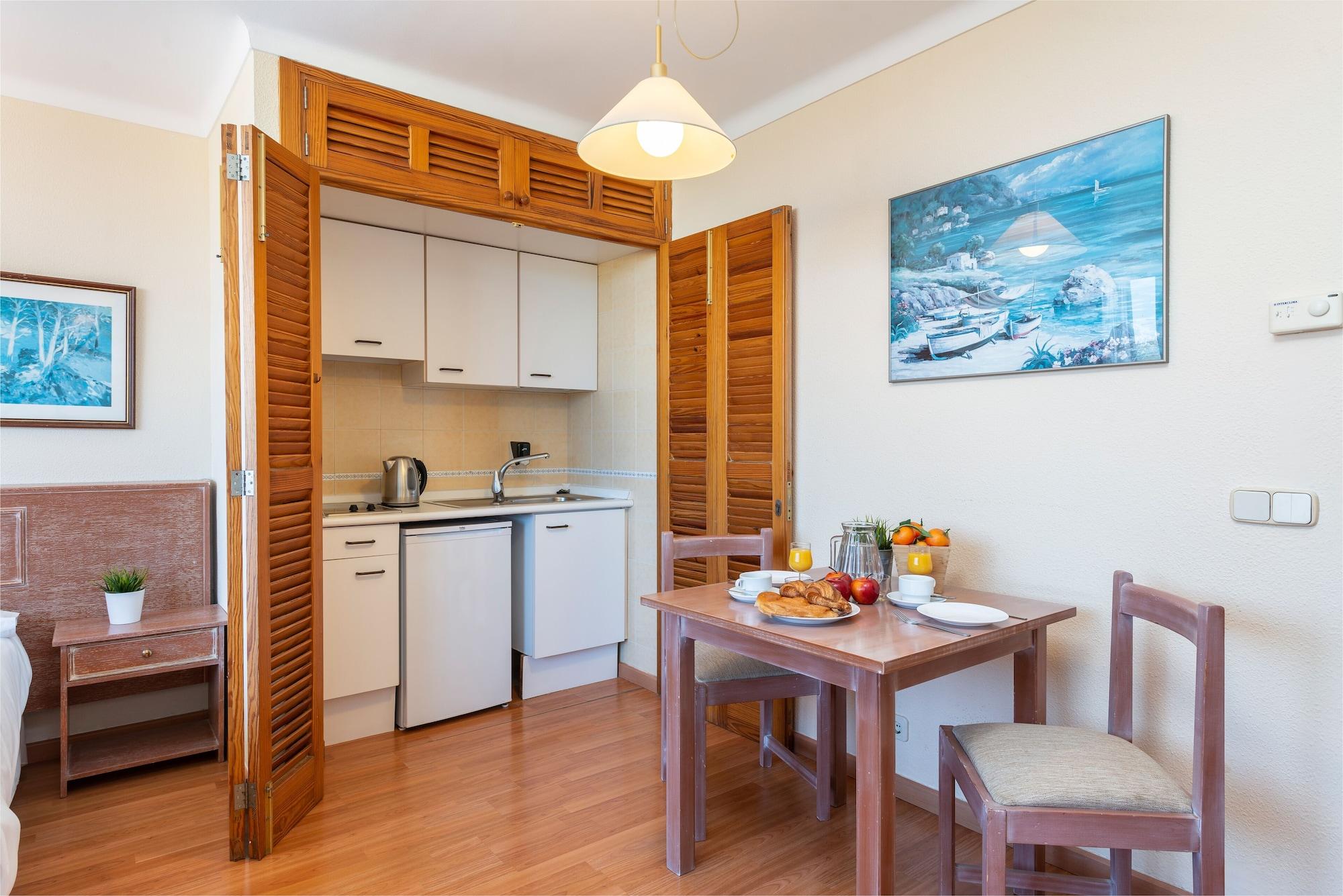 Apartamentos Carlos V Alcudia  Exterior foto